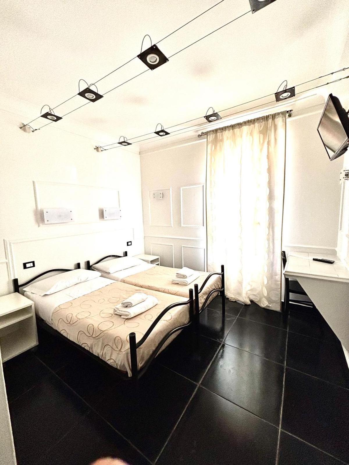 Palace Ostello *