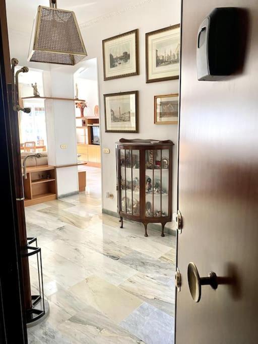 Apartment Golden Valley House 4-8 Pax - Box Auto Metro B1 Conca D'oro Treno Val D'ala Rome