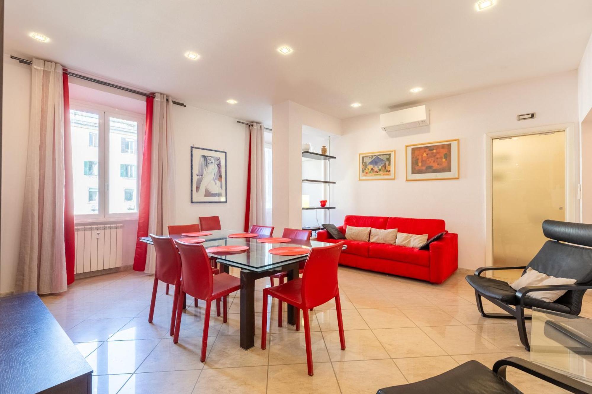Lungotevere Aventino House Rome
