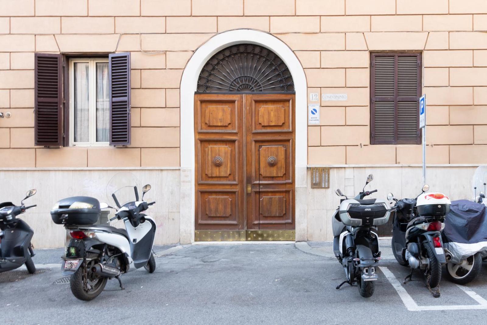 Apartment Cozy Saint John Rome