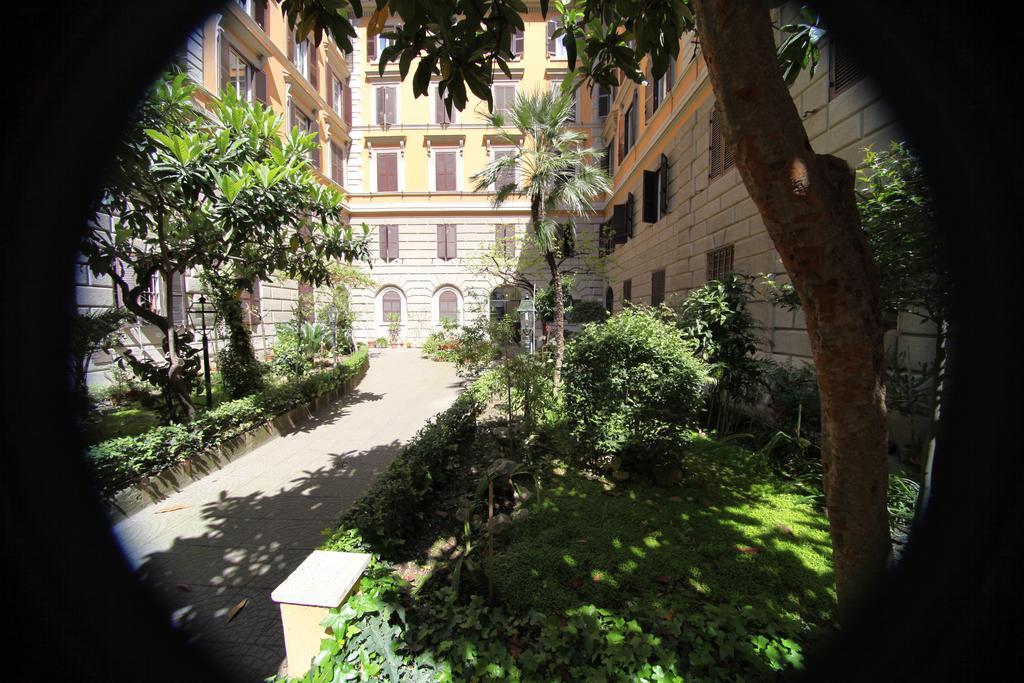 Elegance 3* Rome