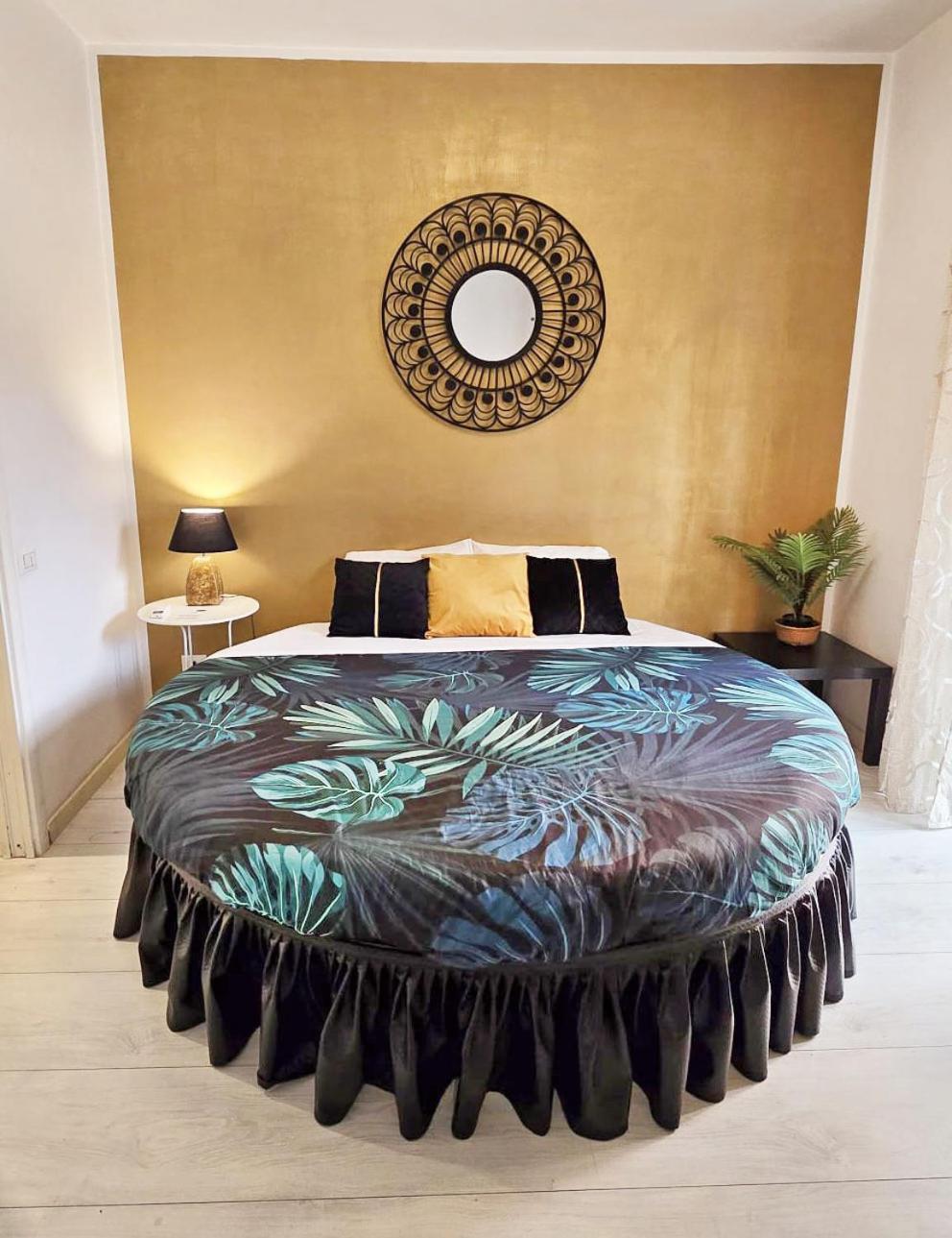 Apartment Hosting Aparments *