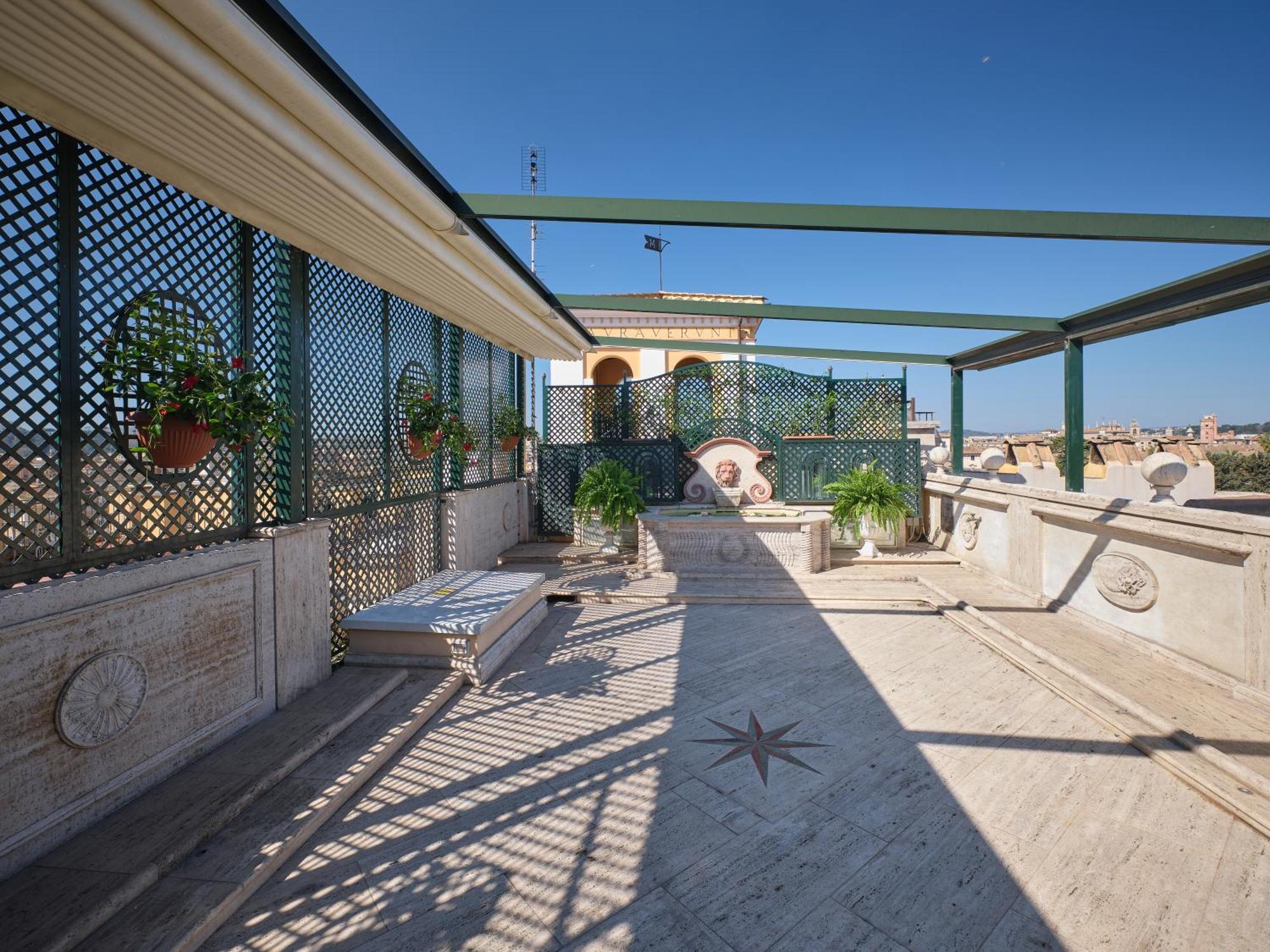 The Capitoline Penthouse *