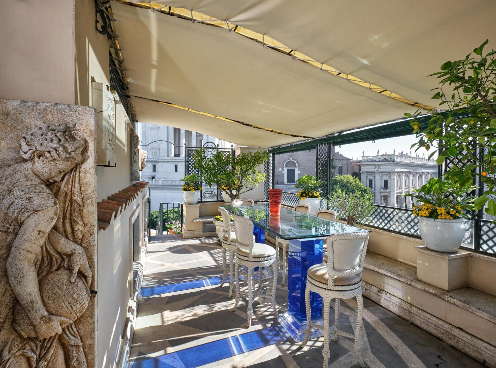 The Capitoline Penthouse Apartment *