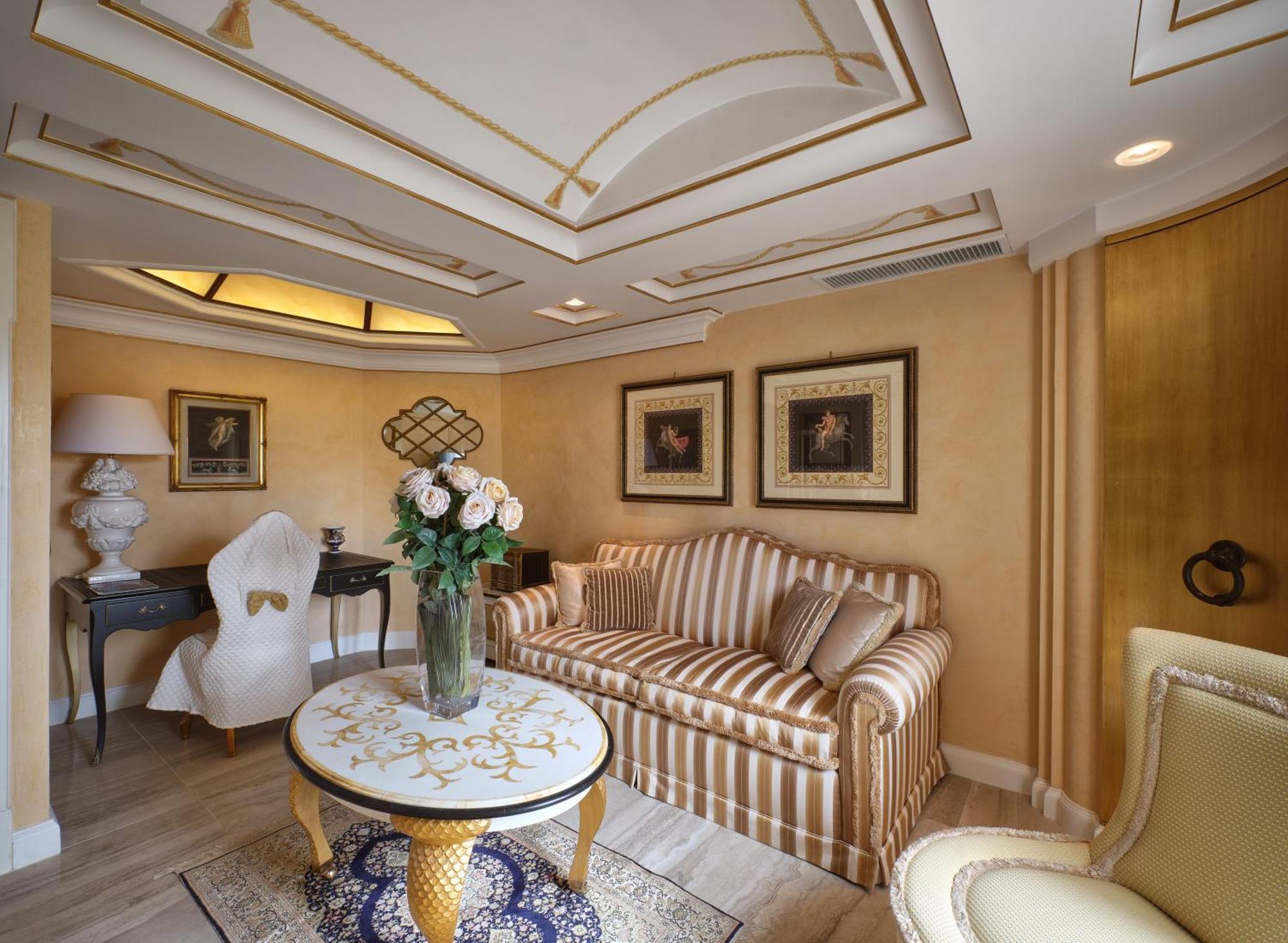 The Capitoline Penthouse