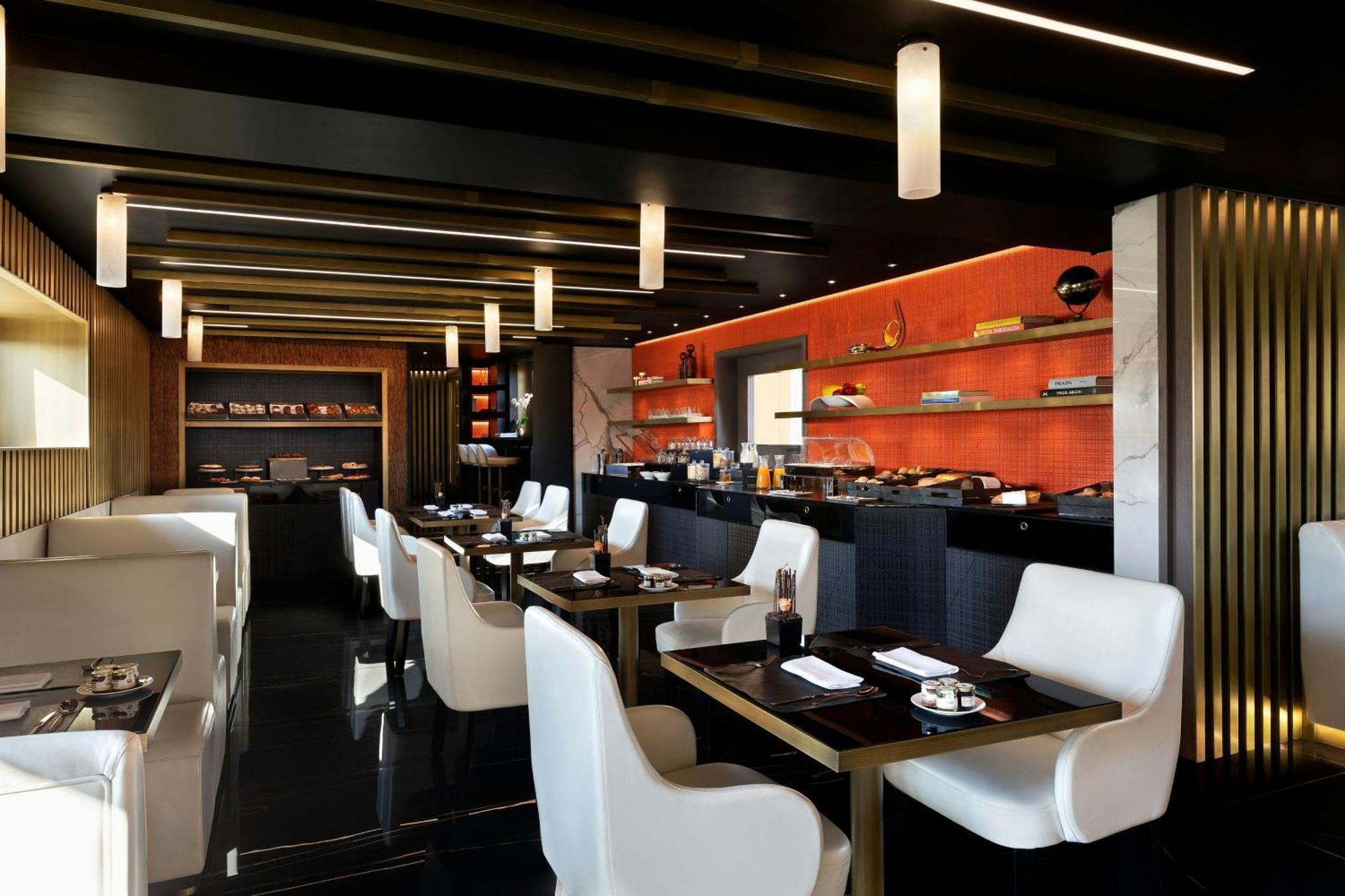 The Pantheon Iconic Hotel, Autograph Collection 5*