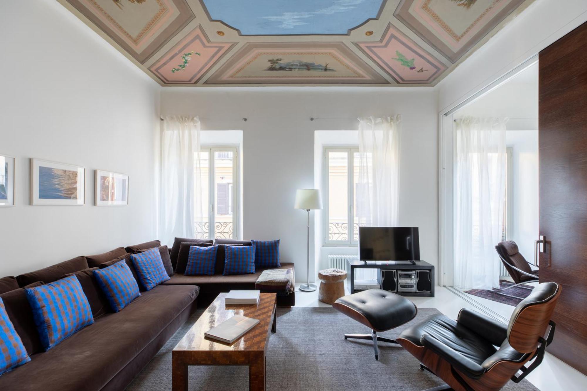 Iflat Charming & Comfy In The Heart Of Apartment