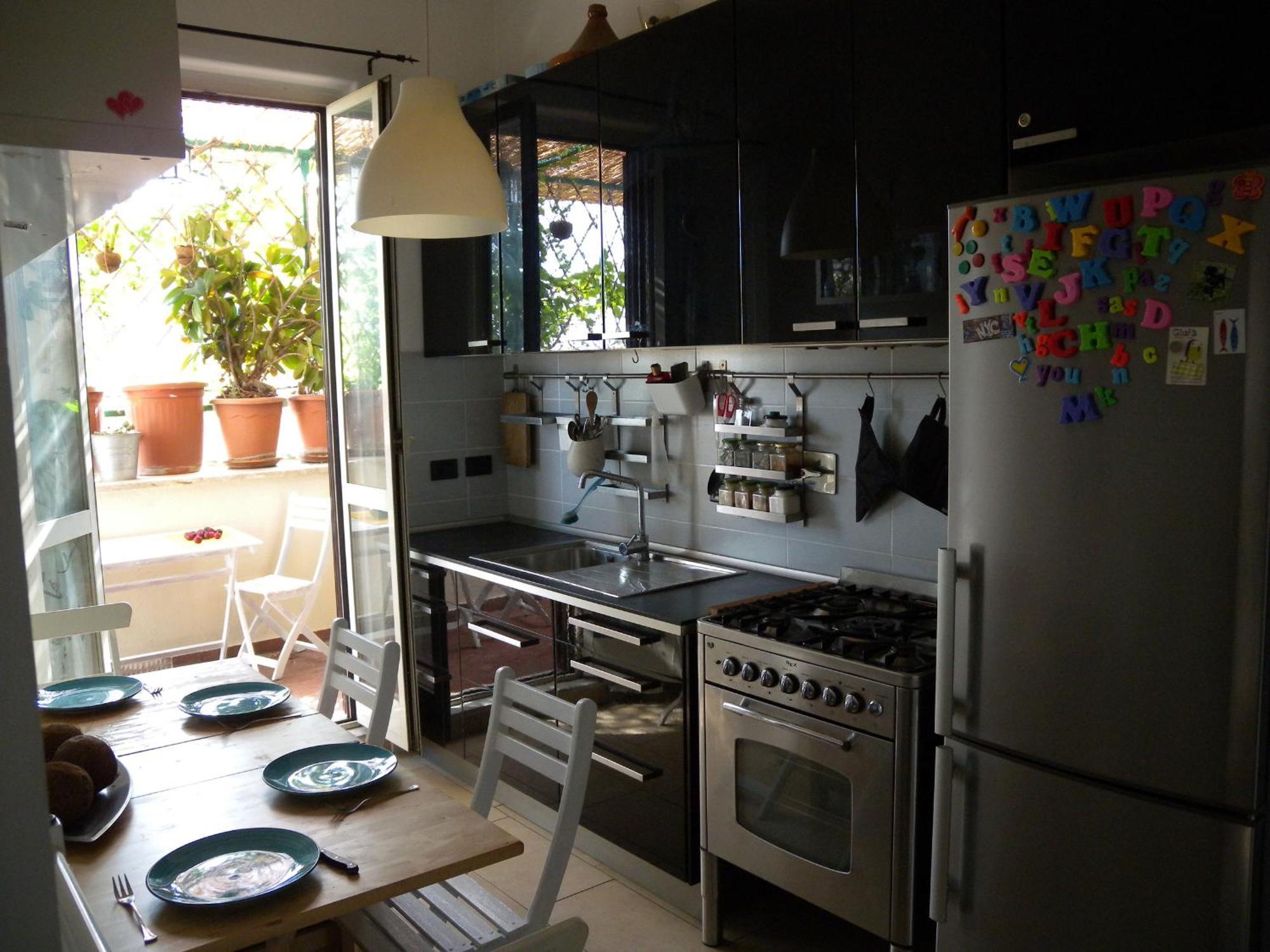 Esquilino Piano Alto Apartment Rome