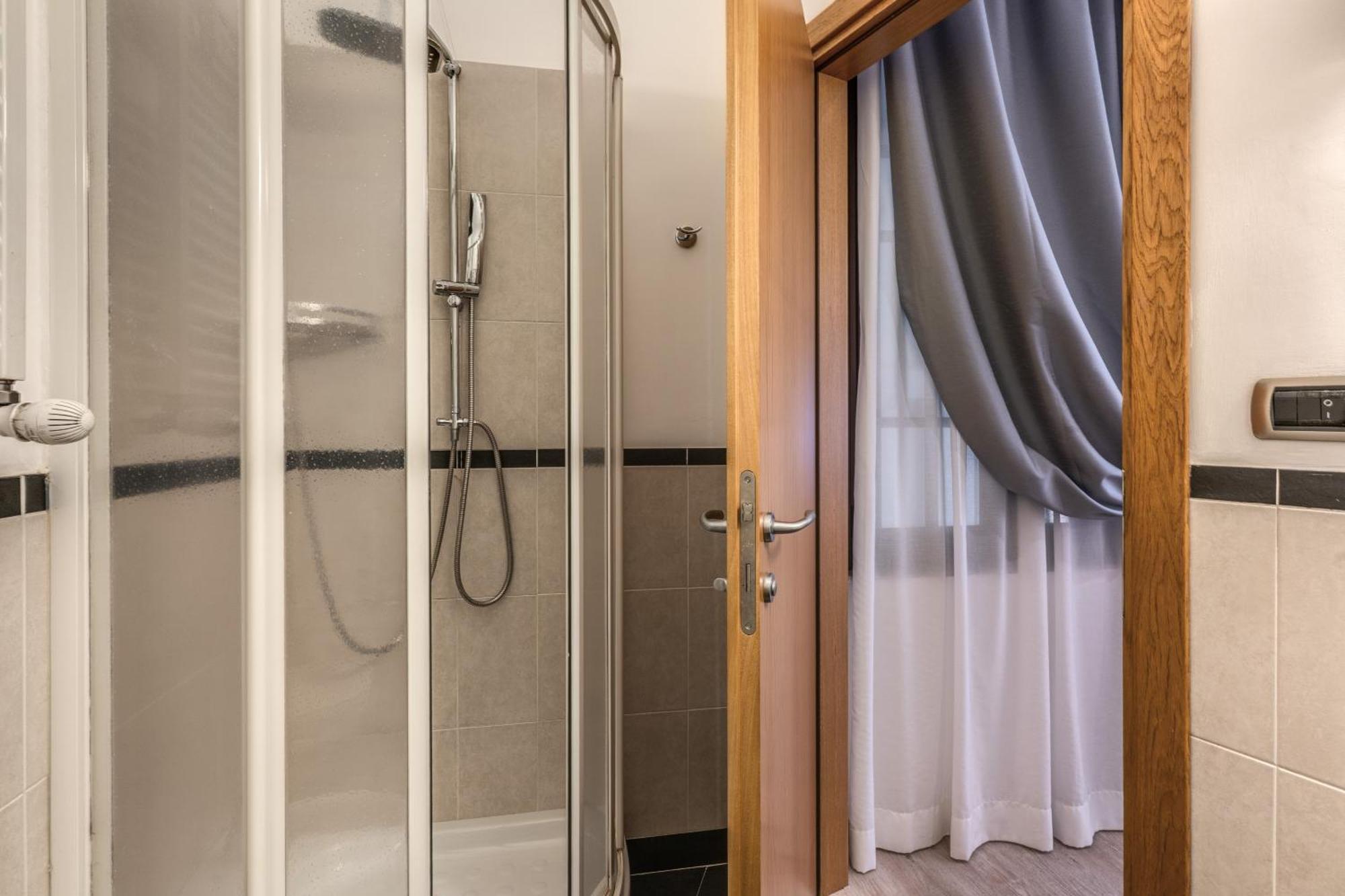 Dei Papi Guest house Rome