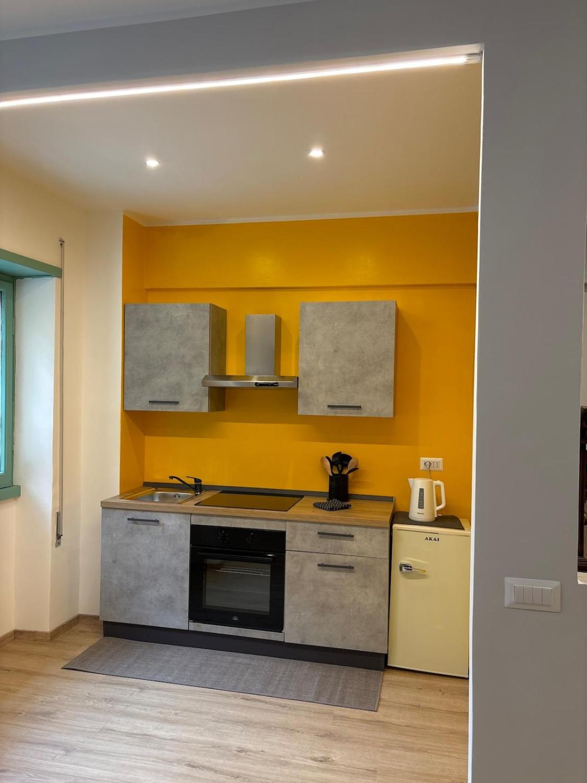 Dell'arte - Metro Linea A Apartment
