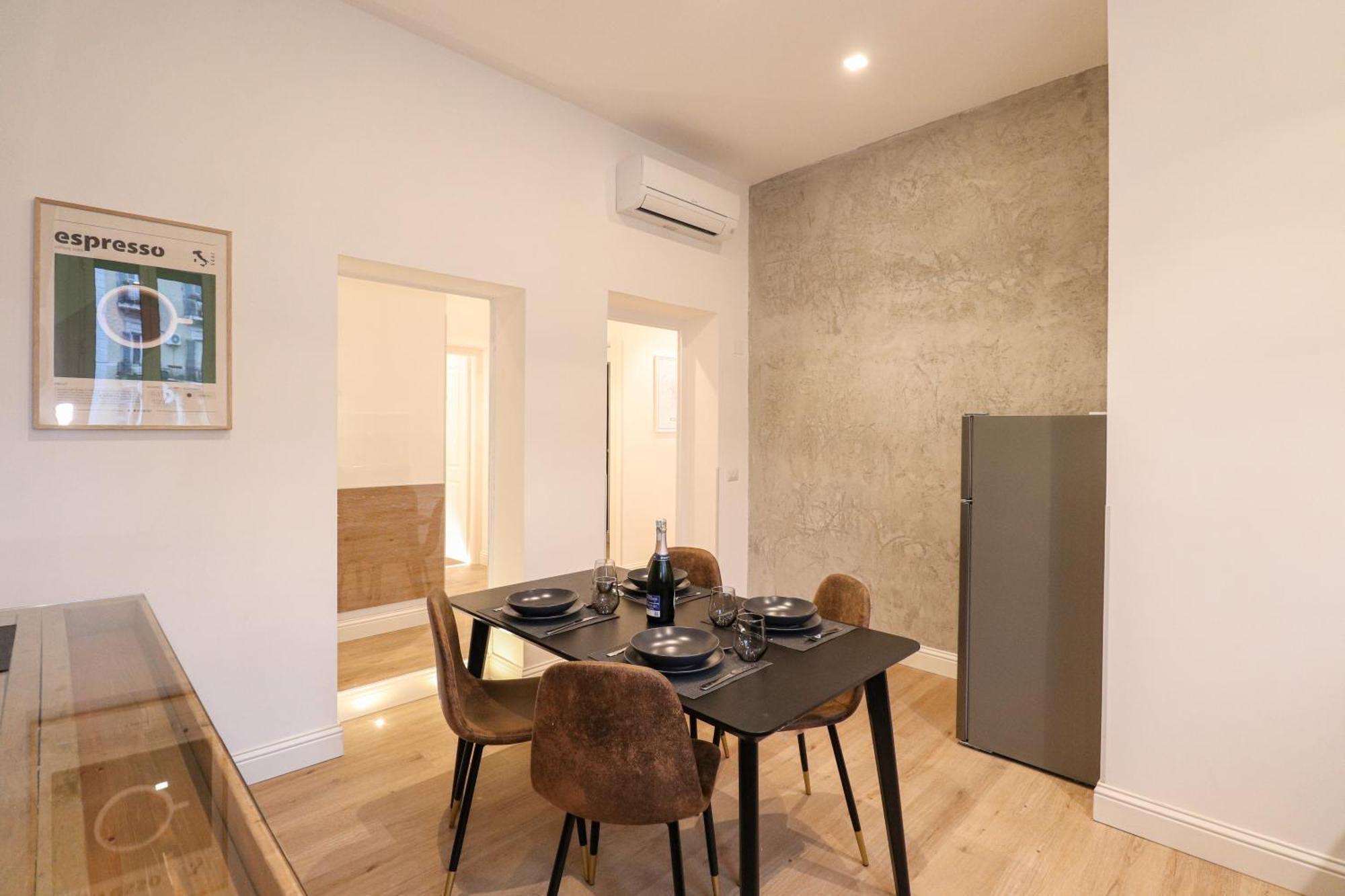 Affittacamere St Peter & Vatican Luxury - Boutique In Centre & Vatican - Ac, Wifi & Metro 5 Min *