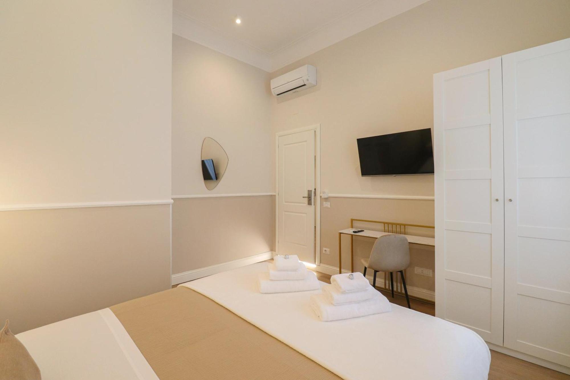St Peter & Vatican Luxury - Boutique In Centre & Vatican - Ac, Wifi & Metro 5 Min * Roma