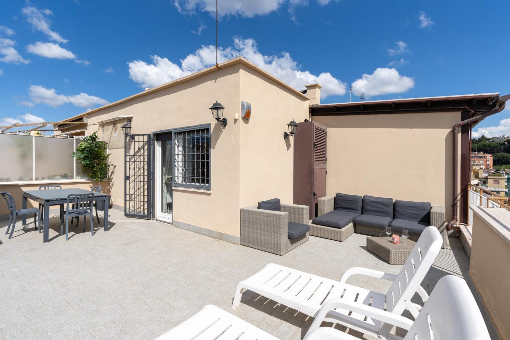 Stella Su San Pietro Apartment