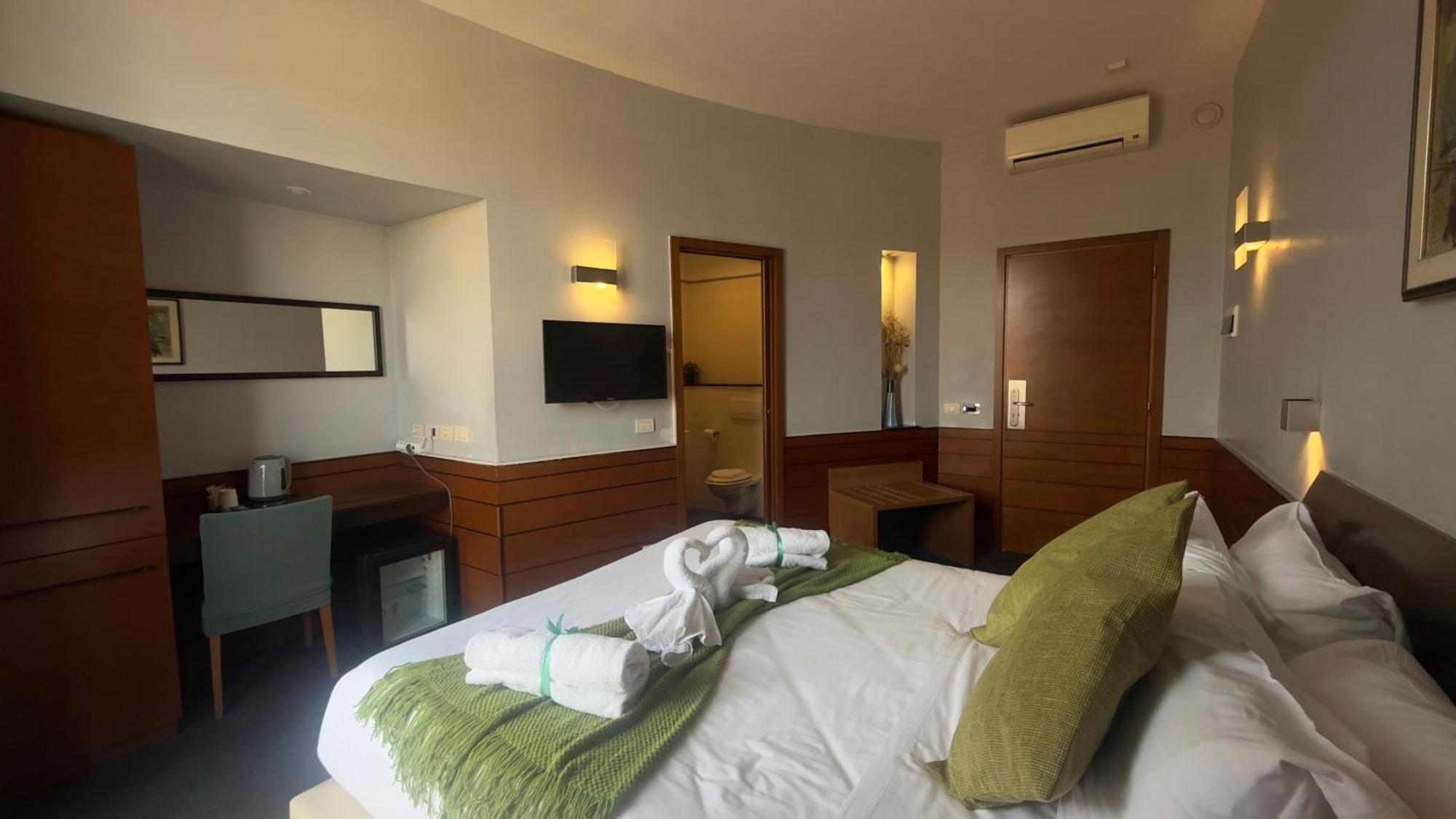 Romalive Guest house *