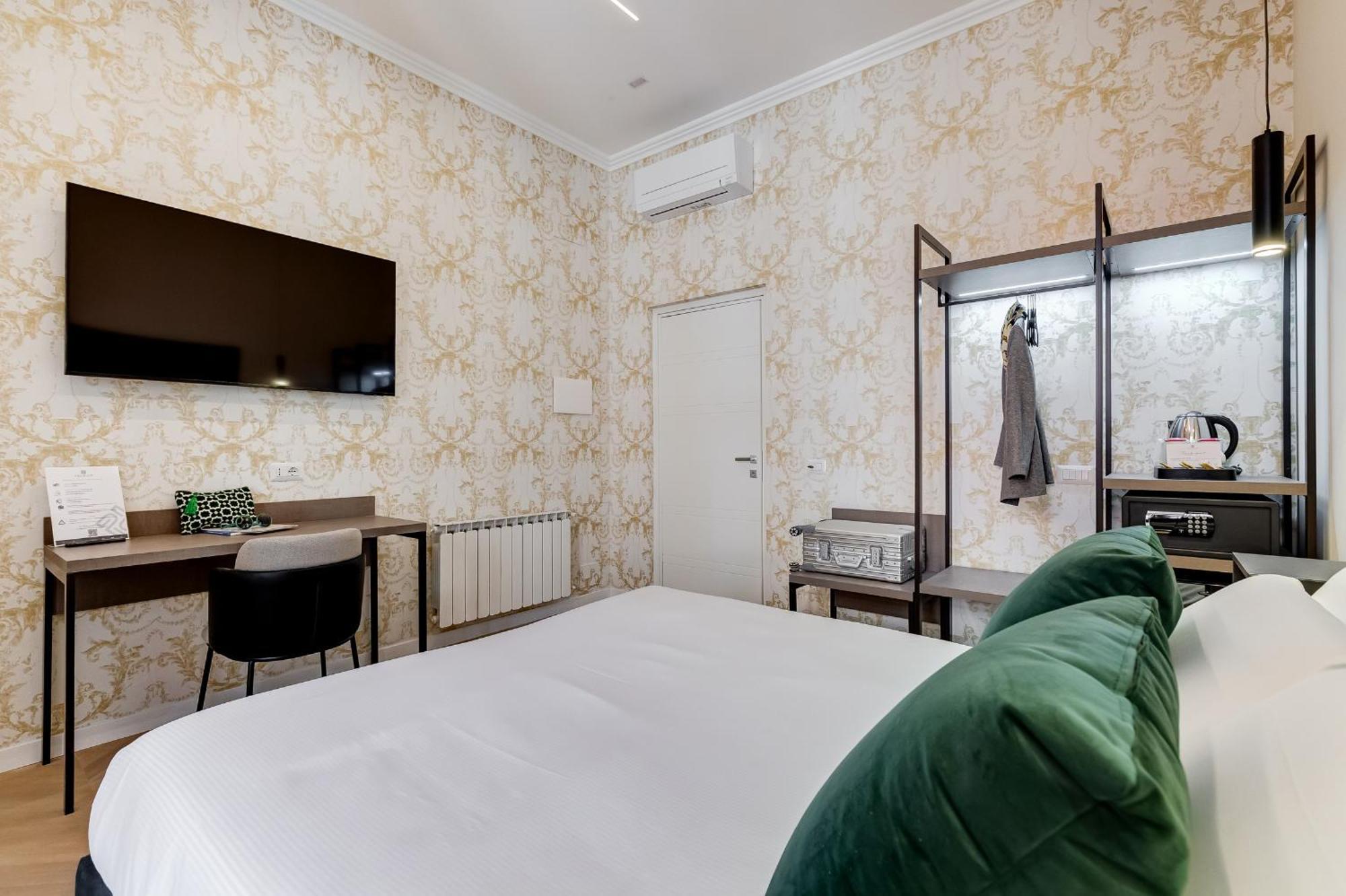 Guest house Dionigi 43 Private By Premium Collection *