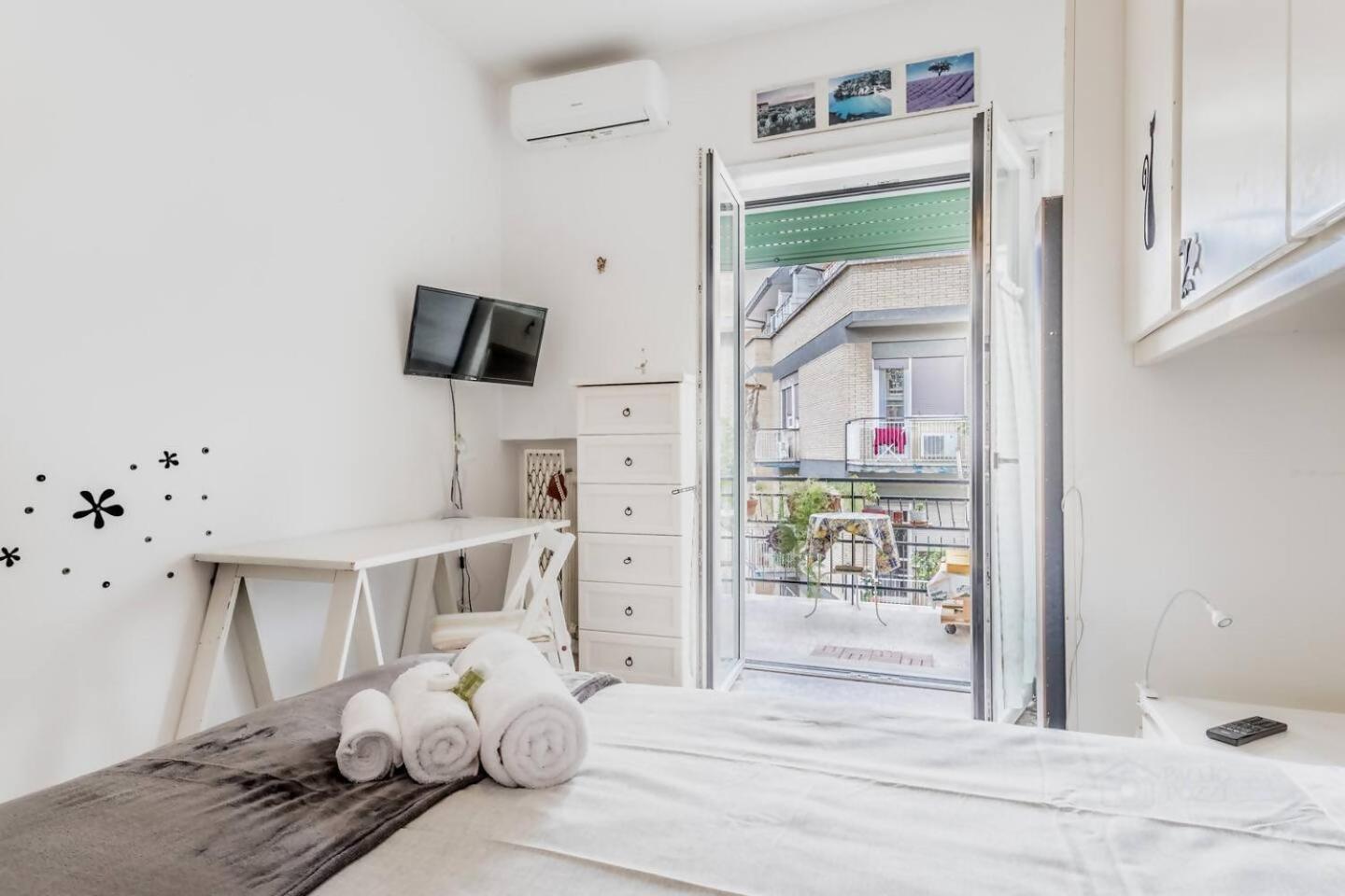 Appia Antica Wifi Ac Apartment