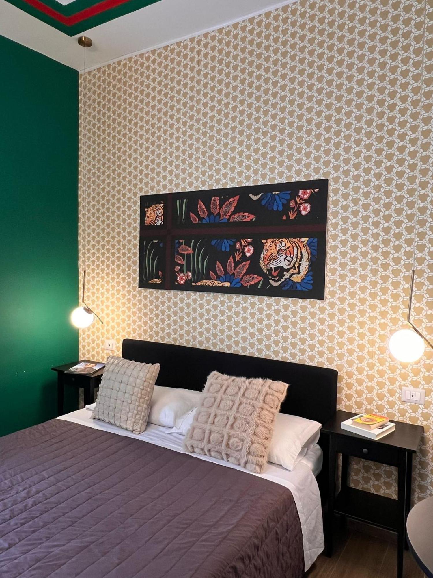 Guest house The B Place Cola Rome