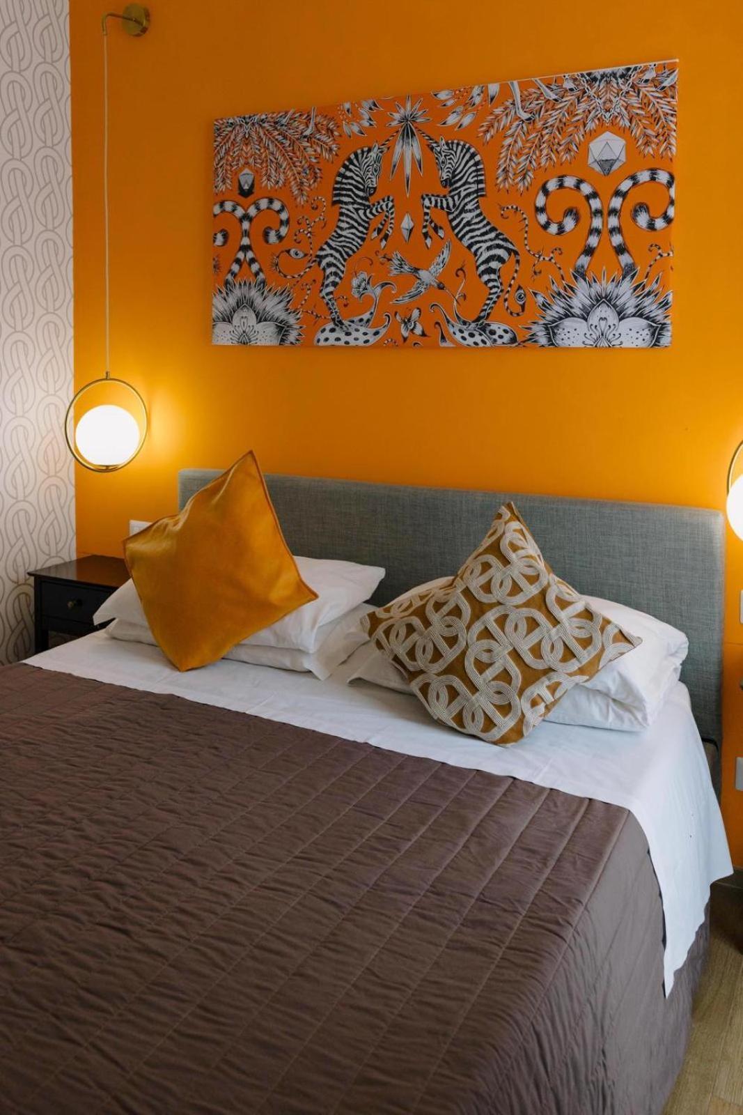 Guest house The B Place Cola