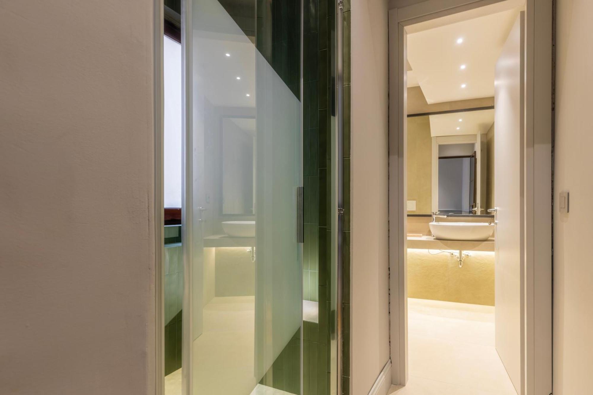 Spiriti 3, New Opening Piazza Di Pietra Apartment Rome
