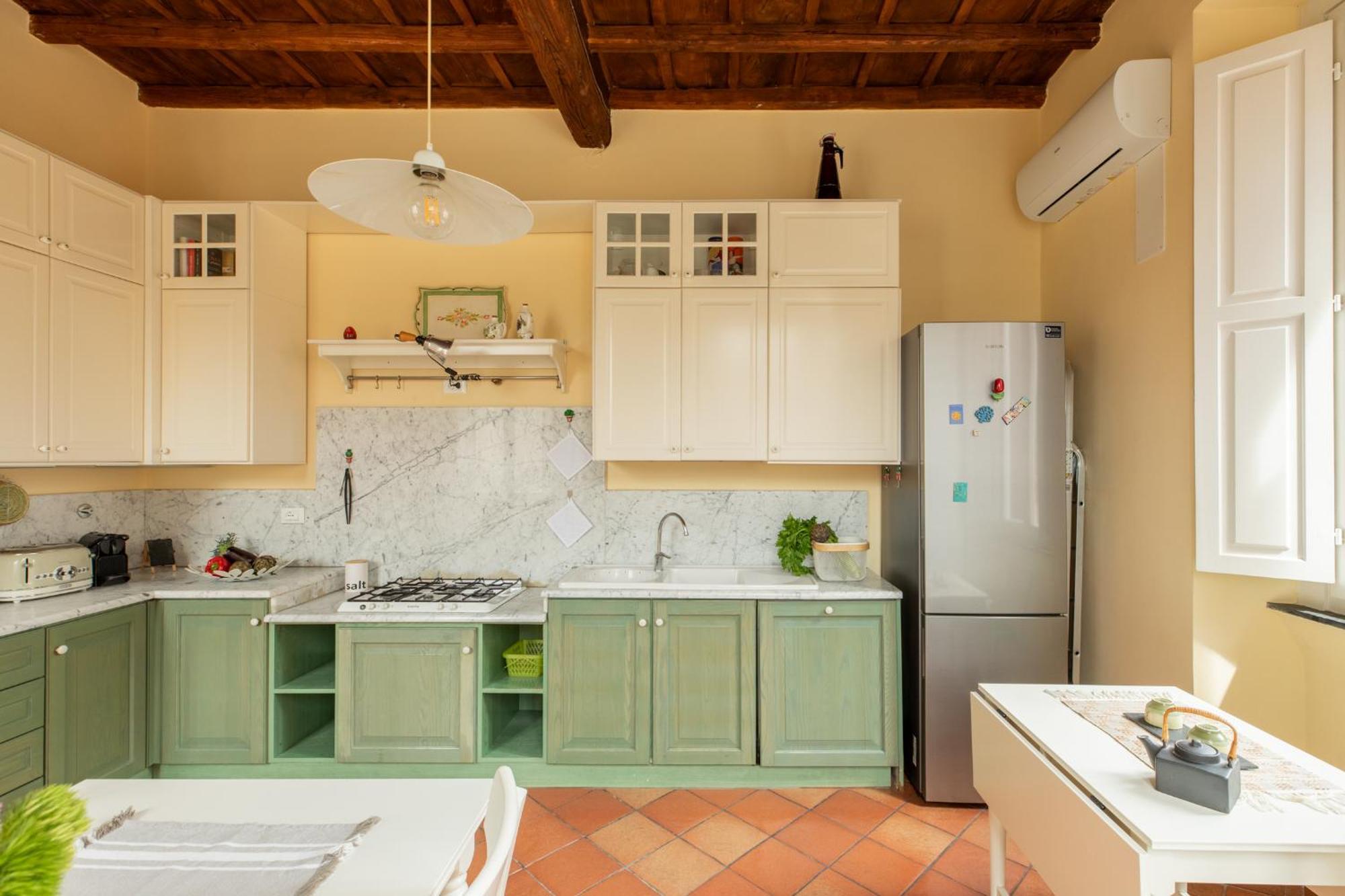 Iflat Trevi Charm, Elegant & Comfy Escape Apartment Rome