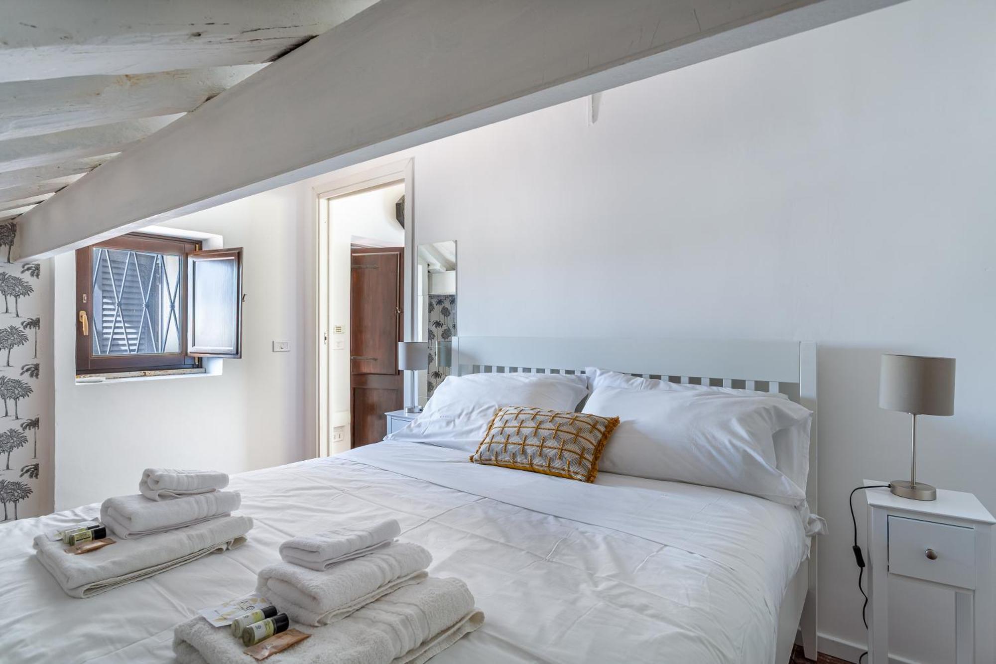Apartment Iflat Pantheon & La Dolce Skyline Penthouse *