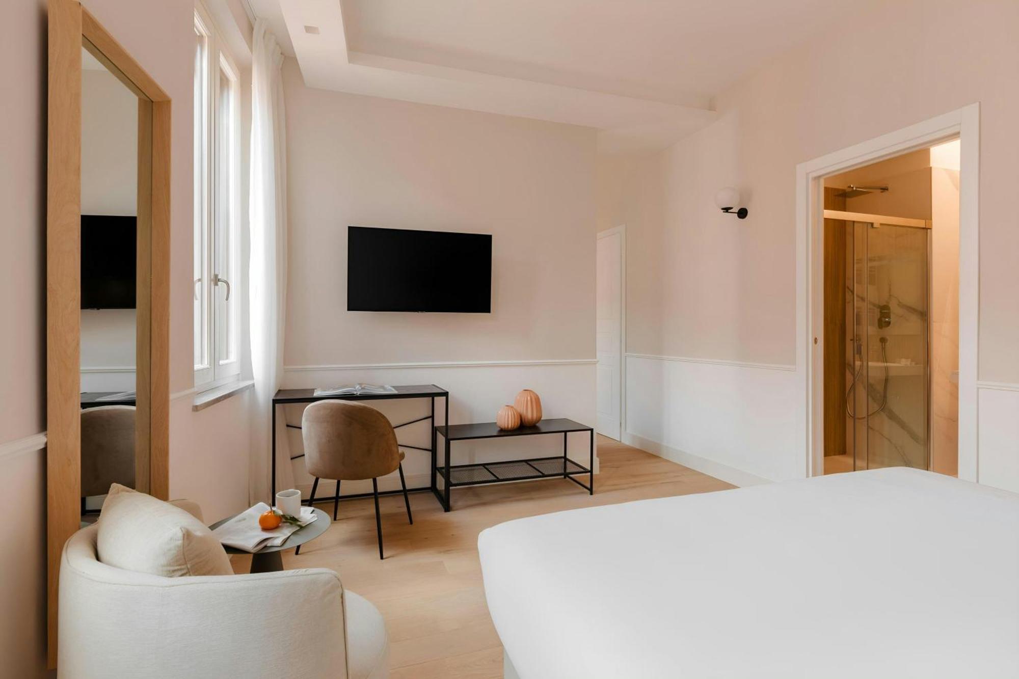 Sonder By Marriott Bonvoy Antinoo Apartments Piazza Del Parlamento Rome