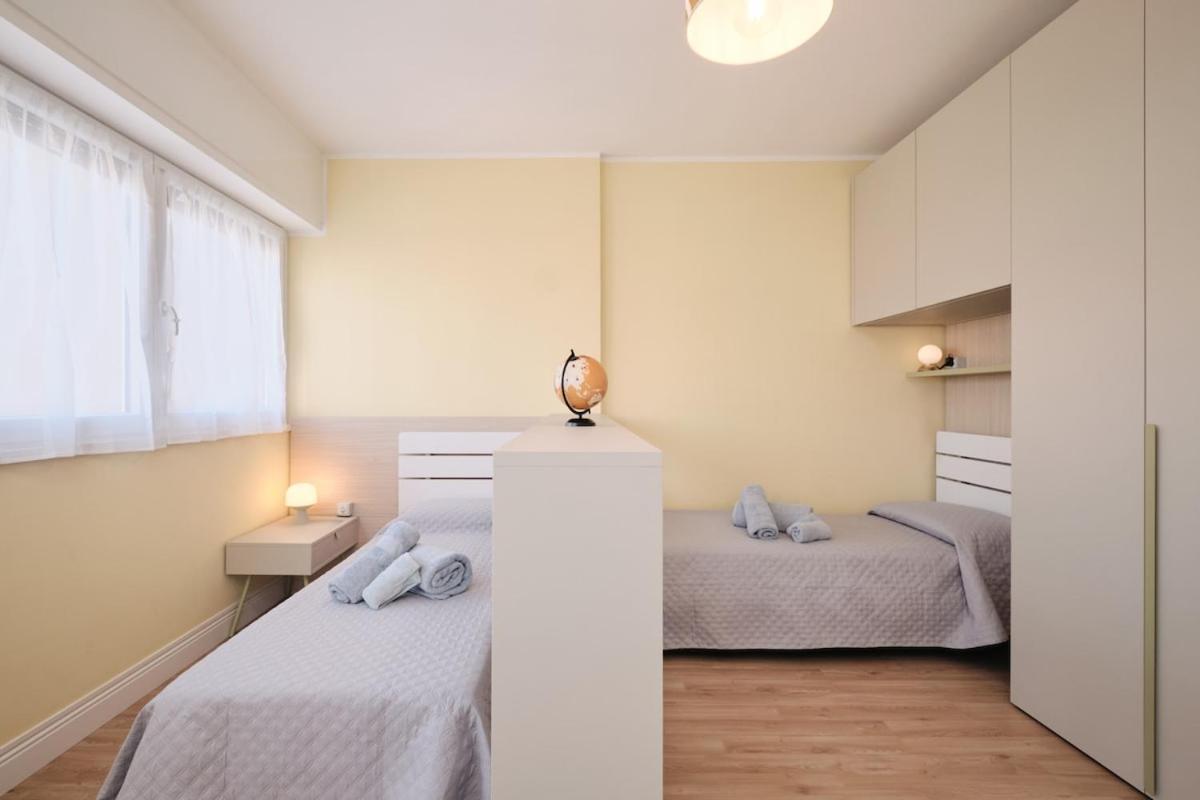 Zona Eur 70 - Giorty Domus Romanae E Piscina