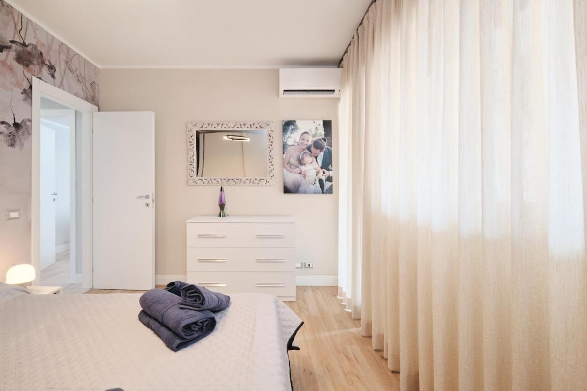 Apartment Zona Eur 70 - Giorty Domus Romanae E Piscina Rome