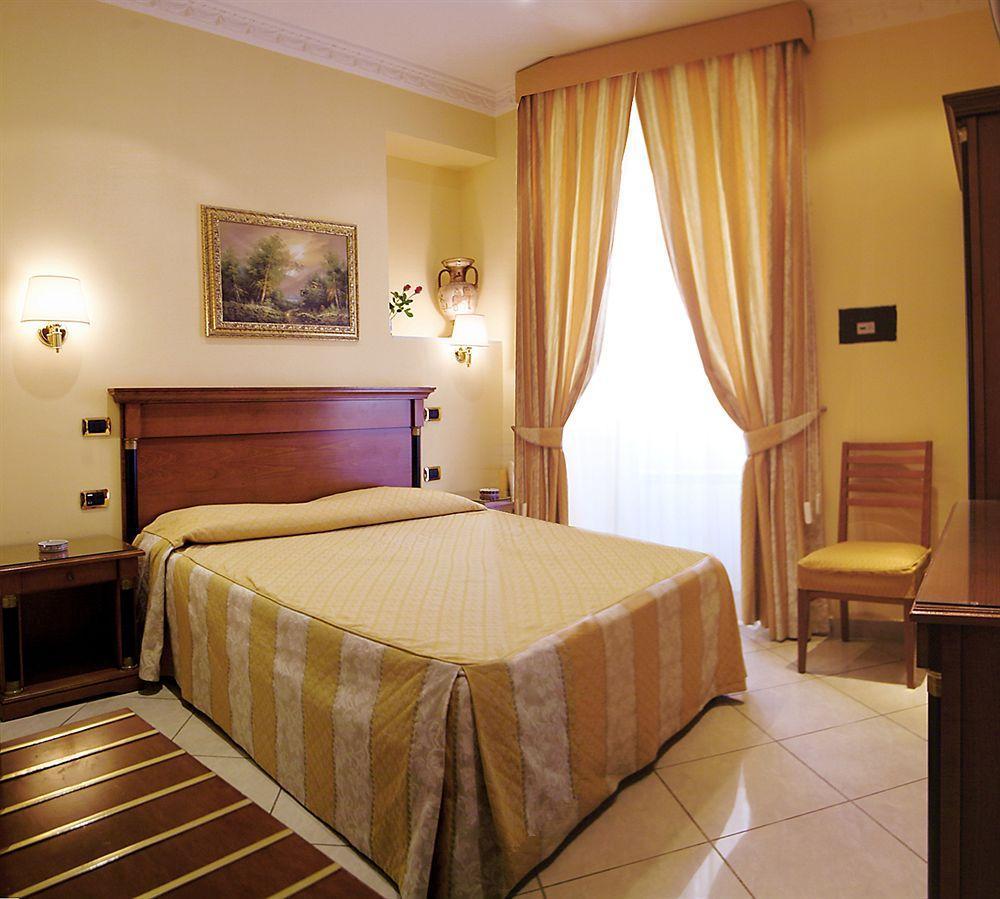 Meridiana 2* Rome