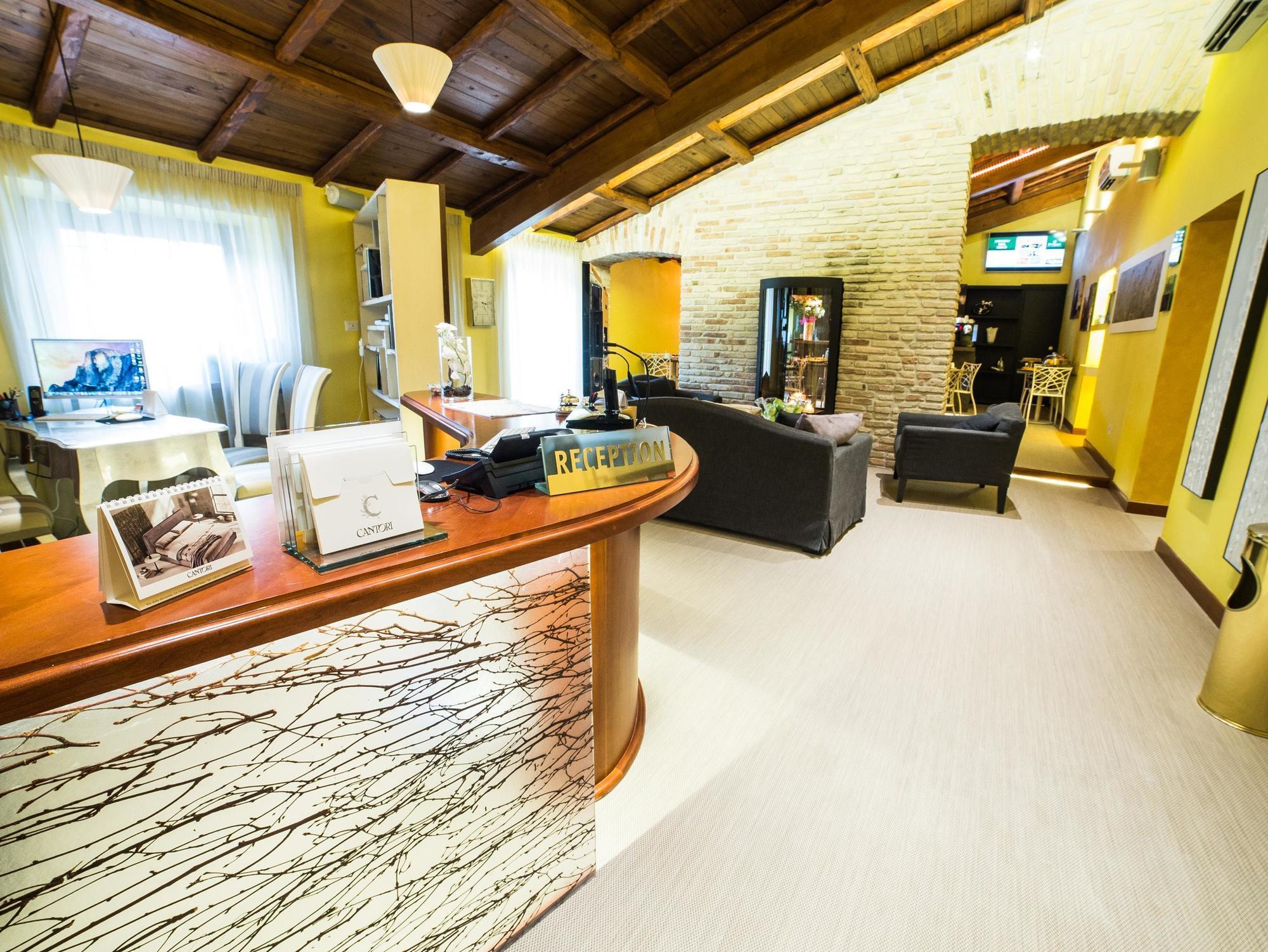 Hotel Cola Di Rienzo Luxury Penthouse 2*