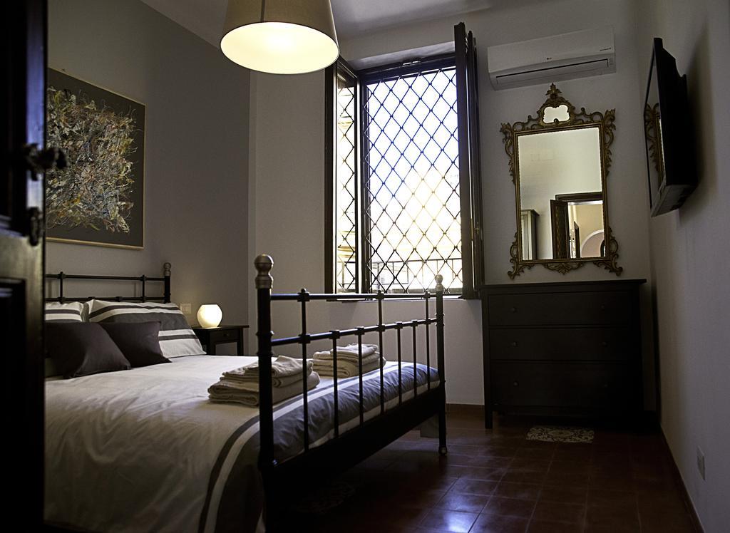 Borgo Pio Apartment *