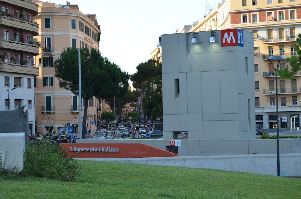 Al171 Tourist Close Metro B1 - Sant'agnese Annibaliano Apartment *