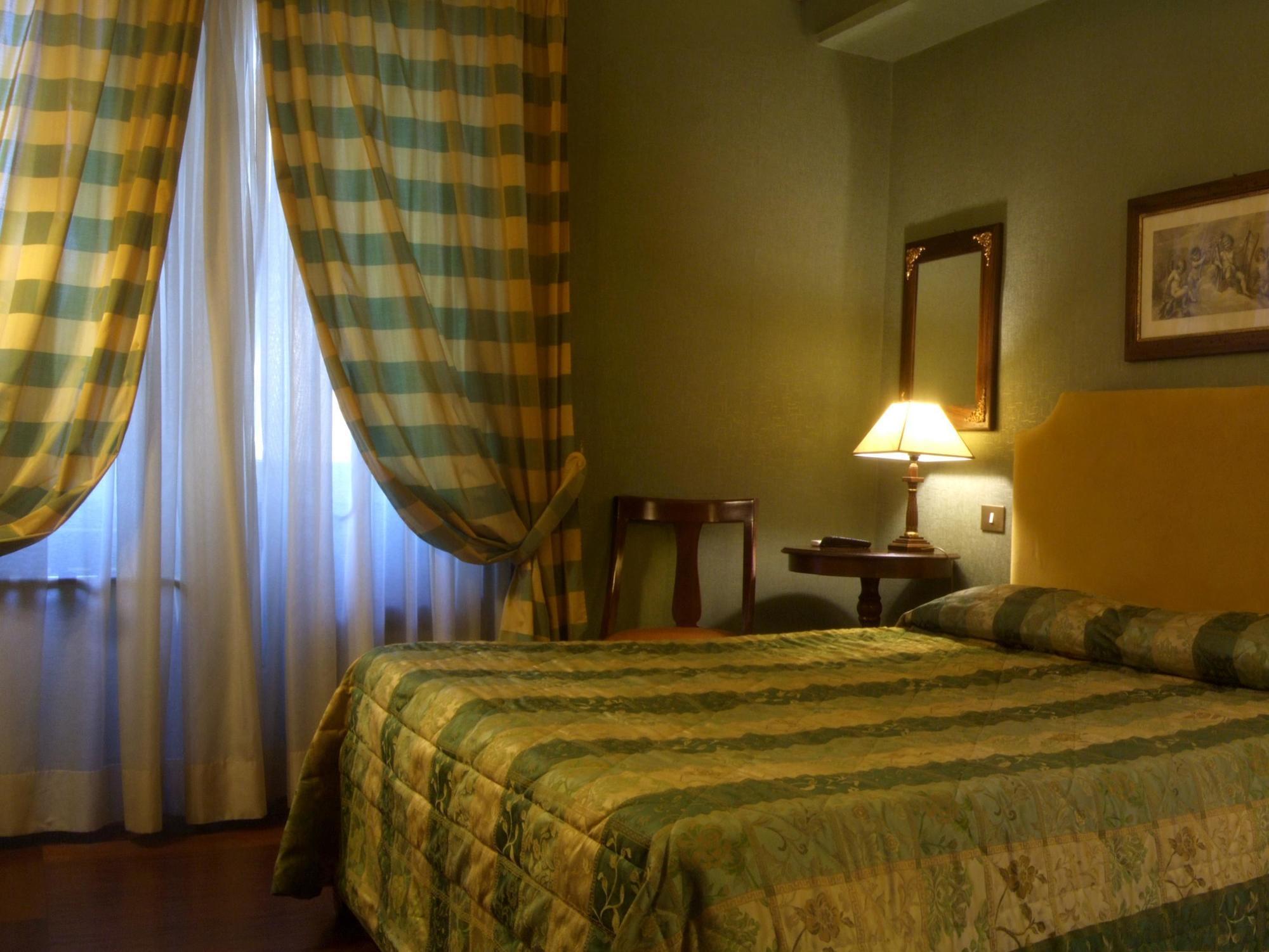 Domus Livia 3*