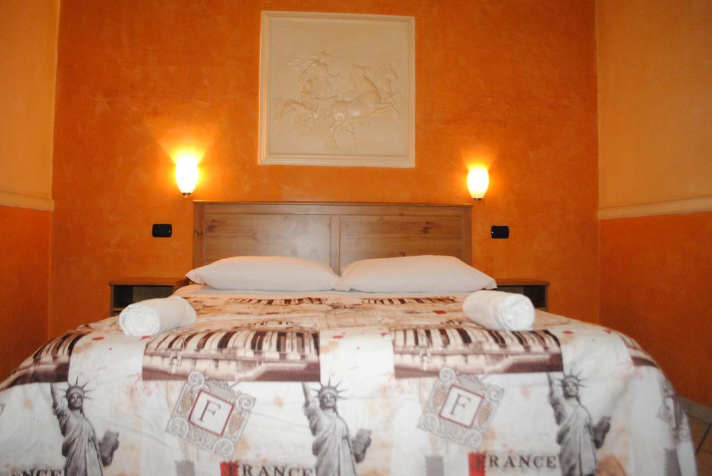 Gladiator Guest house