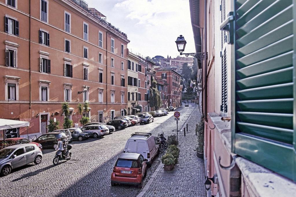 Appartamento Garibaldi Trastevere Roma