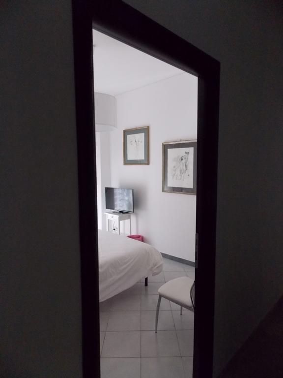 Flaneur Bed & Book Affittacamere *