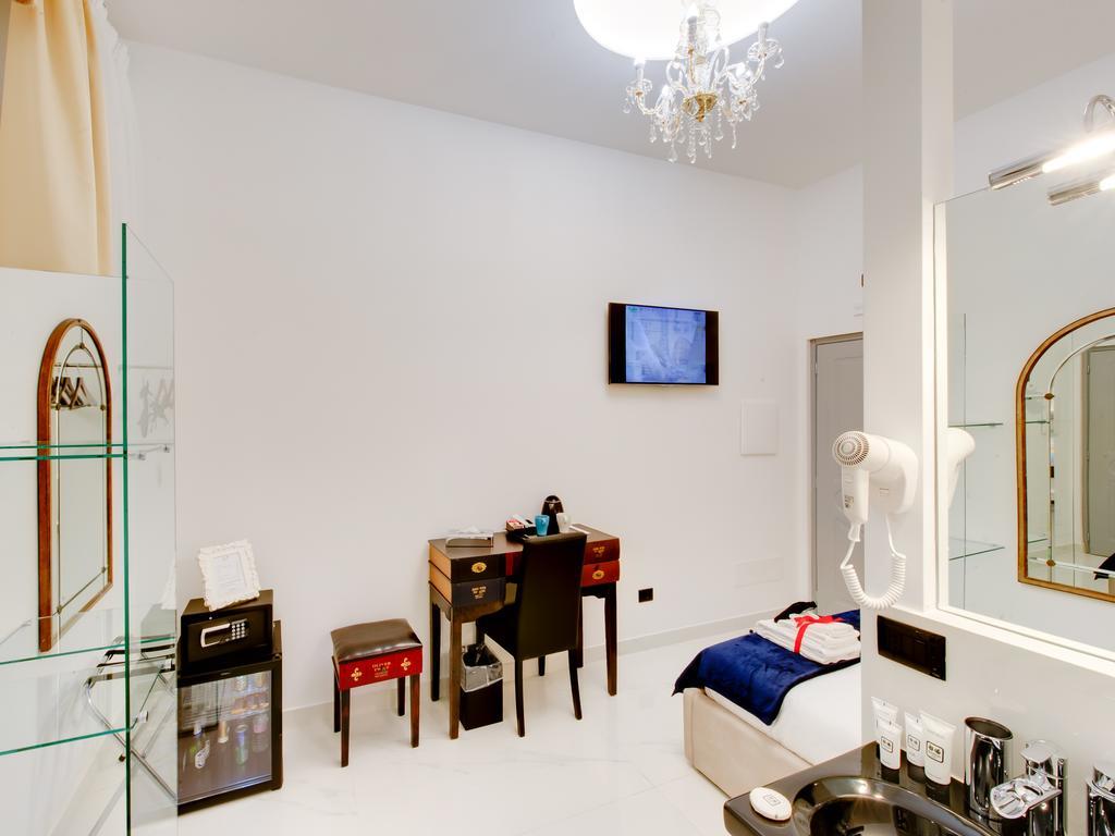 Queen Palace Affittacamere 2*