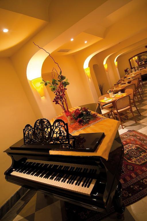 Novecento 3* Rome
