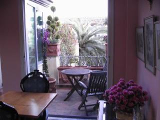 Episcopo Lipinsky Luxury Bed & Breakfast 2*