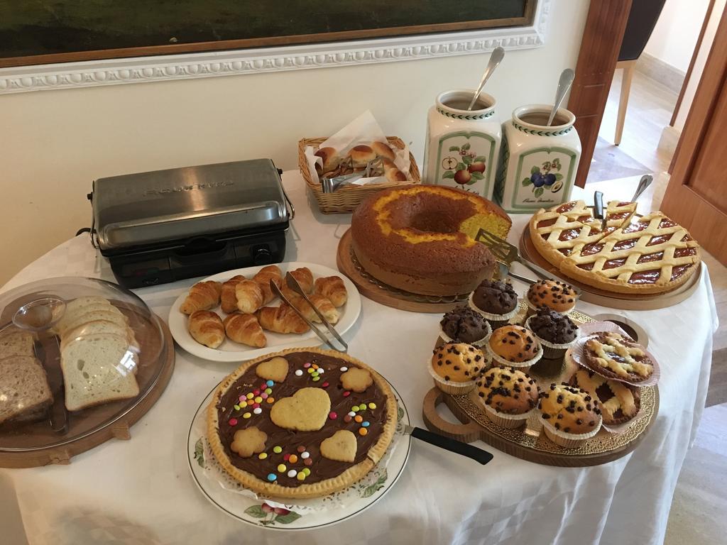 Residenza Romacentro Guest house Rome