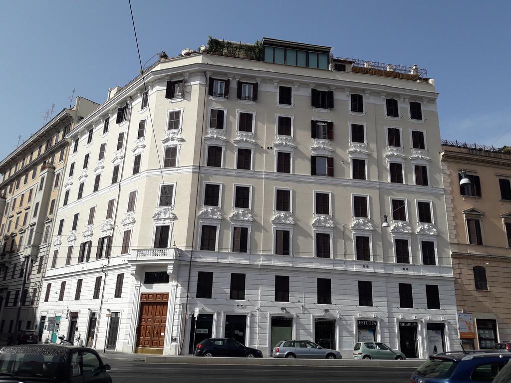 Bed & Breakfast Labicana42 Rome