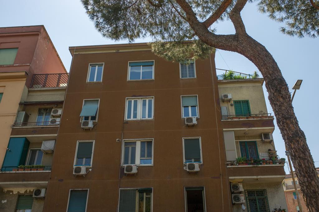 Apartment Via Tuscolana Rome