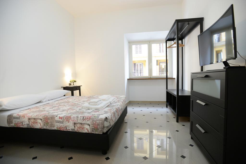 Apartment Casa Andrew Rome