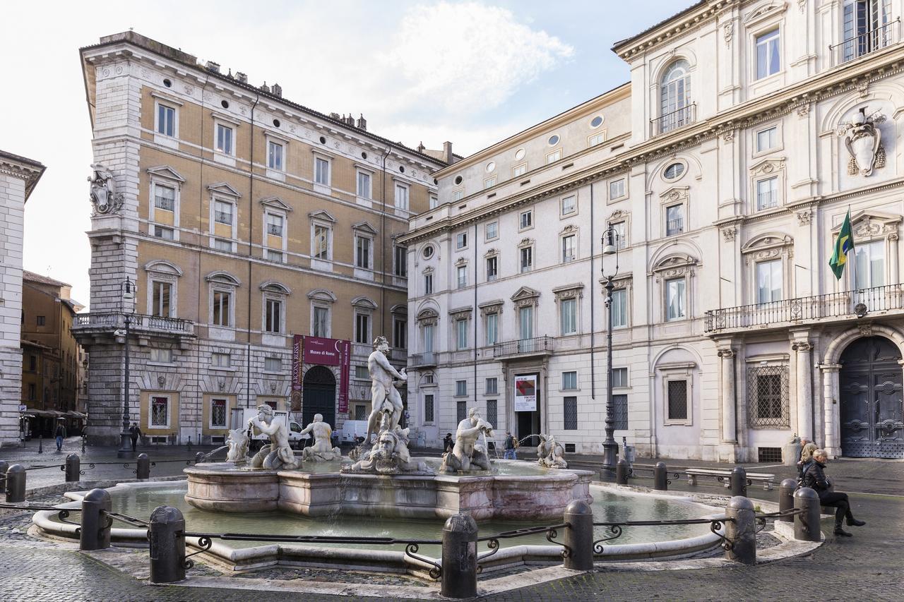Navona Square Apartment *