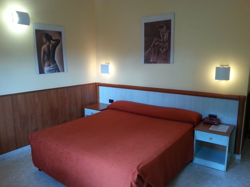Laurence Hotel Rome