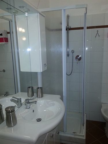 Aloha 2 Guest house