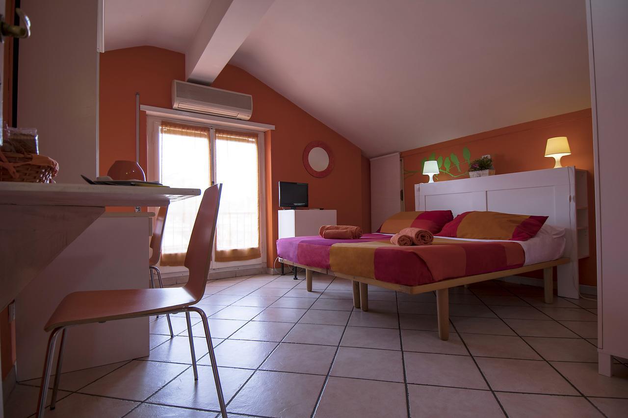 La Voliera Bed & Breakfast Rome