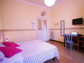 Sweet Life Guesthouse Guest house 3*