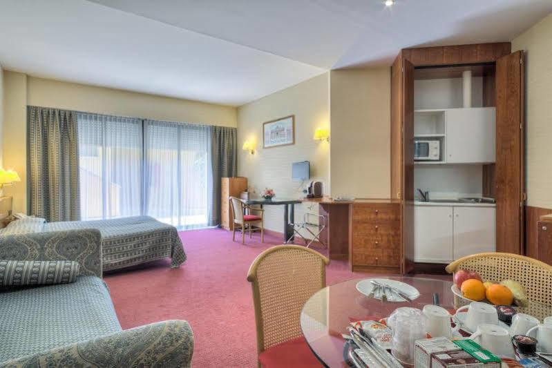 Petra Hotel