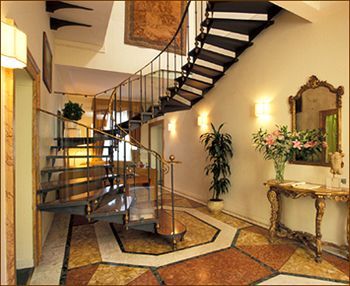 Hotel Borghese Contemporary 4*